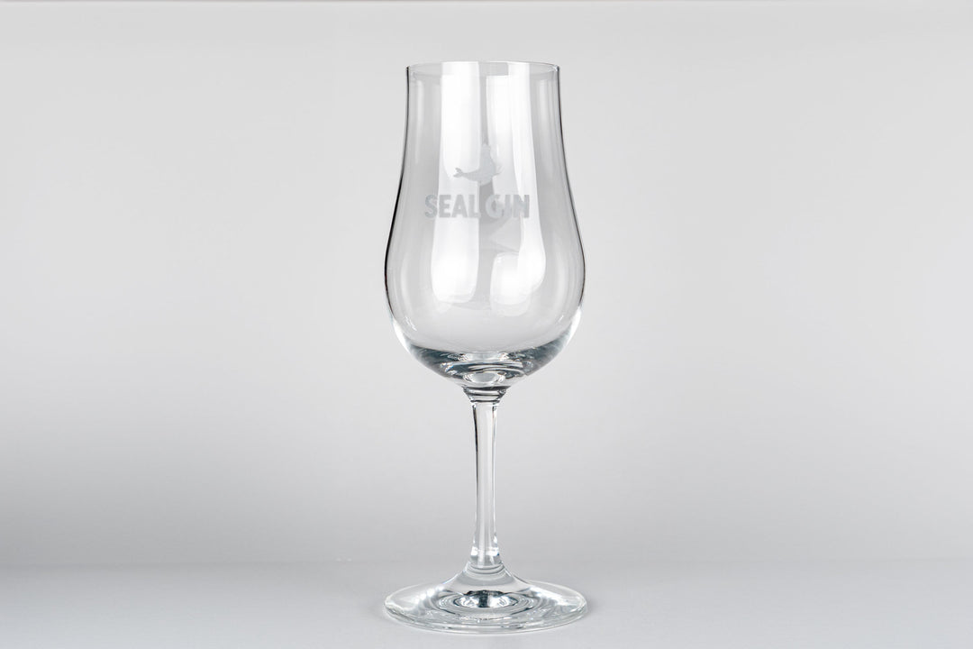 Glas: Tasting SEAL GIN