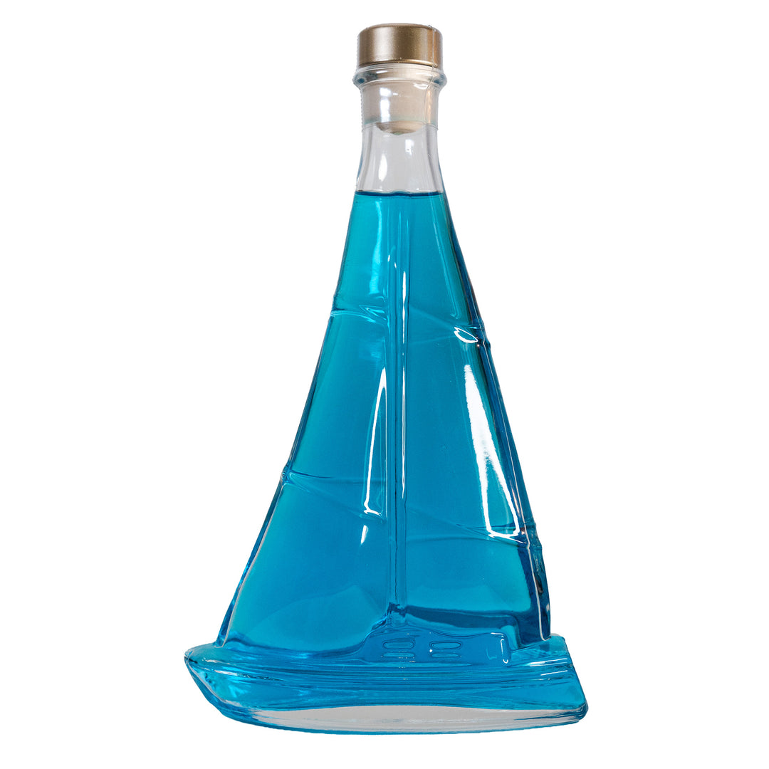 Nordic Sail Gin in der Segelschiff-Flasche